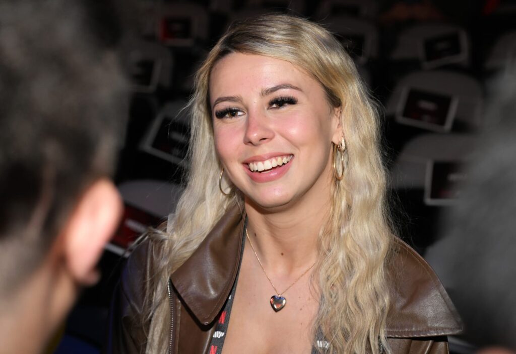 hailey welch net worth